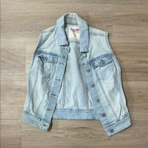 Mossimo Supply Co. Light Wash Denim Jacket